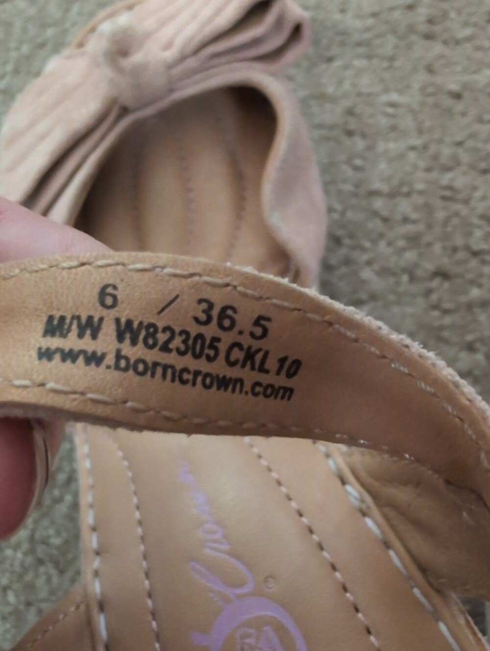 Born Crown Vintage Open Peep Toe Blush Suede Kitten Heel Strap Sandals With Bow - Picture 8 of 8